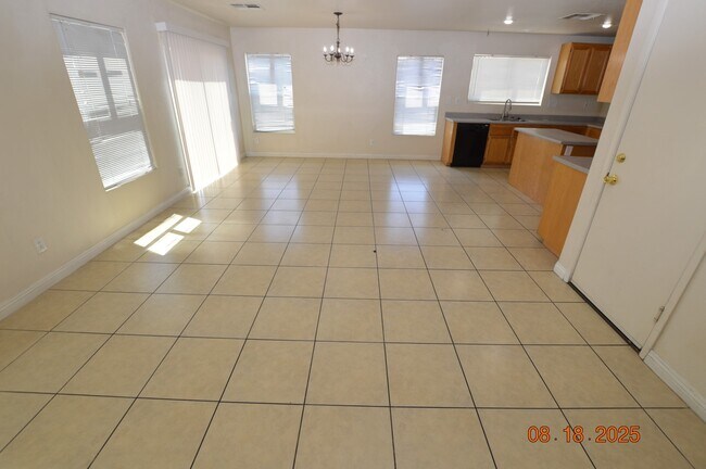 Foto del edificio - 1259 S Sweet Orange St