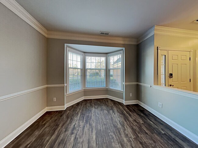 Building Photo - 11208 Presidio Dr