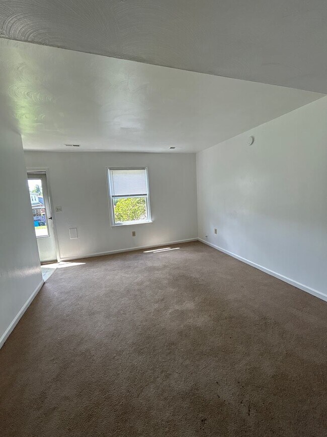 Foto del edificio - North West 2 bed 1 bath