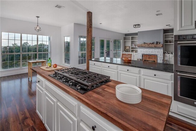 Foto del edificio - 1306 Arronimink Cir