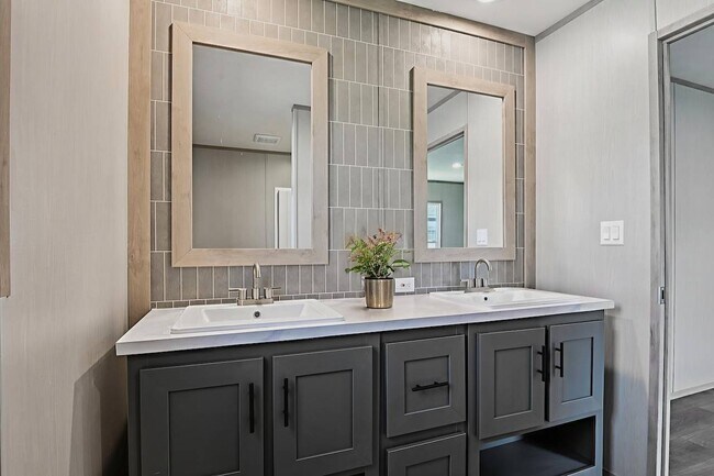 Foto del edificio - 1612 American Dr