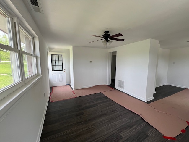 Building Photo - 1549 Stahlheber Rd
