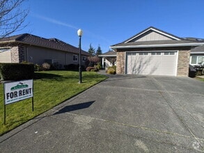 Building Photo - 231 Cascadia Loop