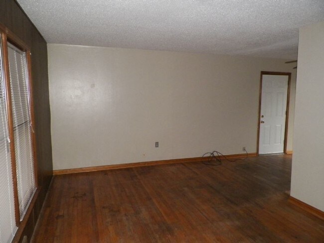 Building Photo - 1511 NW 44th St