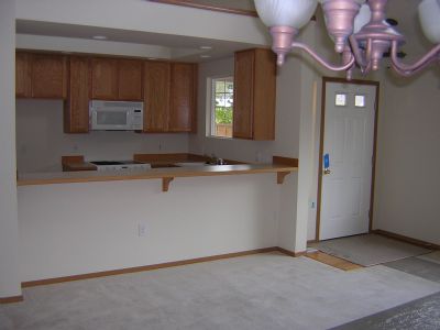 Building Photo - 302 Yauger Way NW