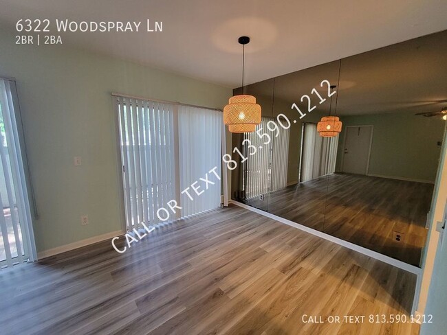 Building Photo - Spacious Temple Terrace Townhome