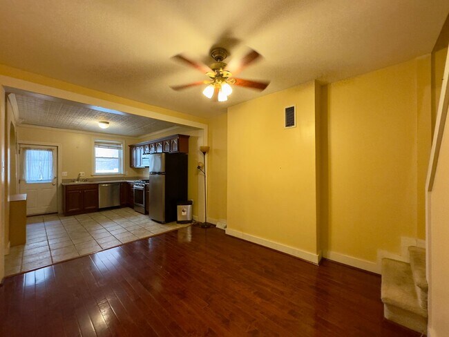 Foto del edificio - Charming 2 Bedroom/2 Bathroom Townhome in Canton, MD!