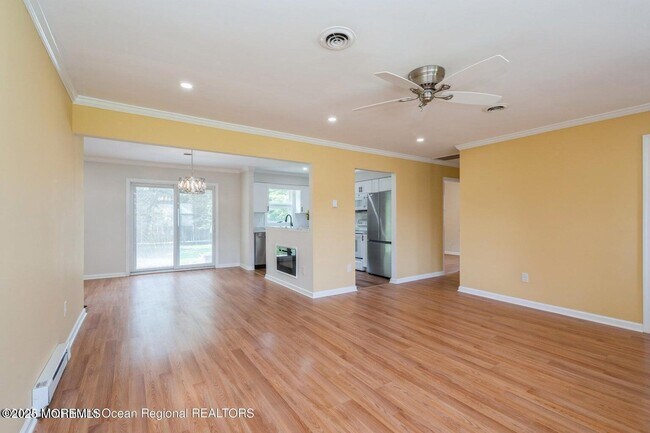 Foto del edificio - 15 Westbrook Dr
