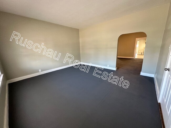 Foto del edificio - 2 Bed 1 Bath home