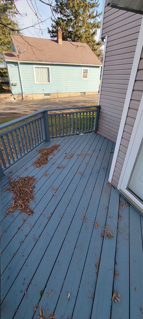 Building Photo - AVAILABLE Now - 3 Bed Home in Cloquet w/3 ...