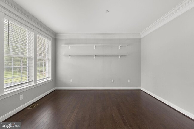 Building Photo - 945 Kayley Dr