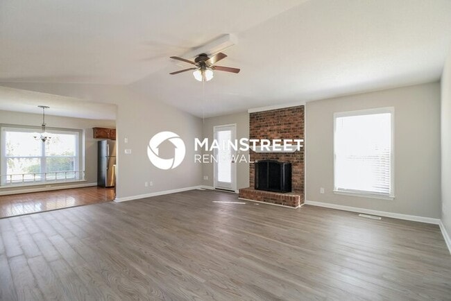 Building Photo - 3 Bedroom Pet-Friendly Home in High Point,...
