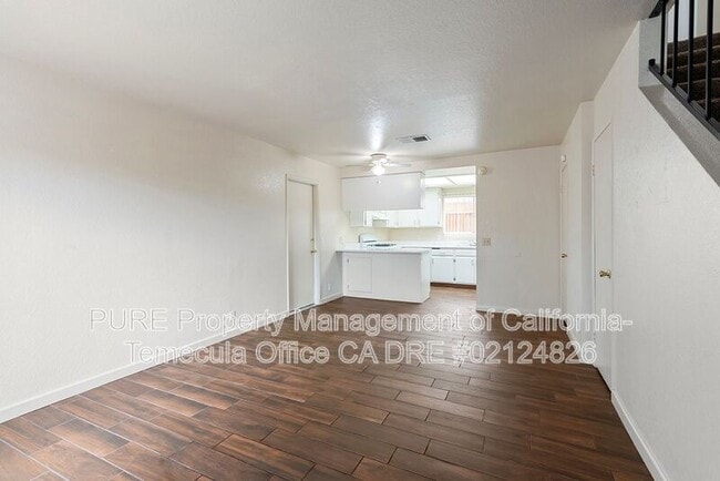 Building Photo - 28940 Calle Del Lago