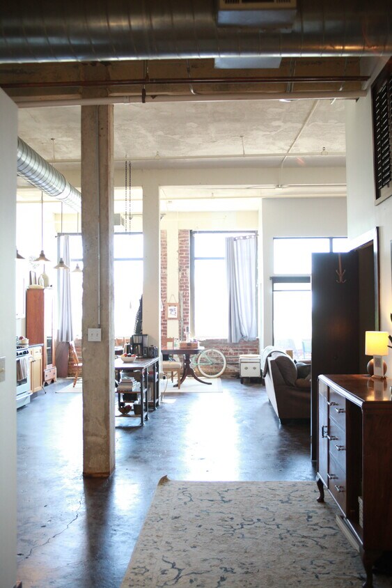 Foto principal - 95 Forsyth St SW