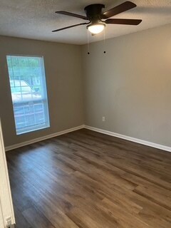 Foto del edificio - 1431 Hickory St