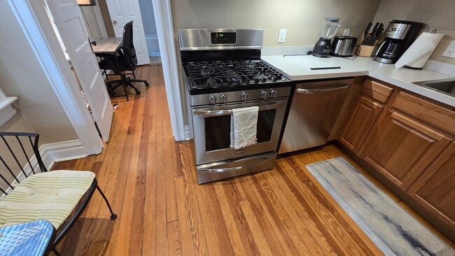 Modern Kitchen - 210 S Logan St