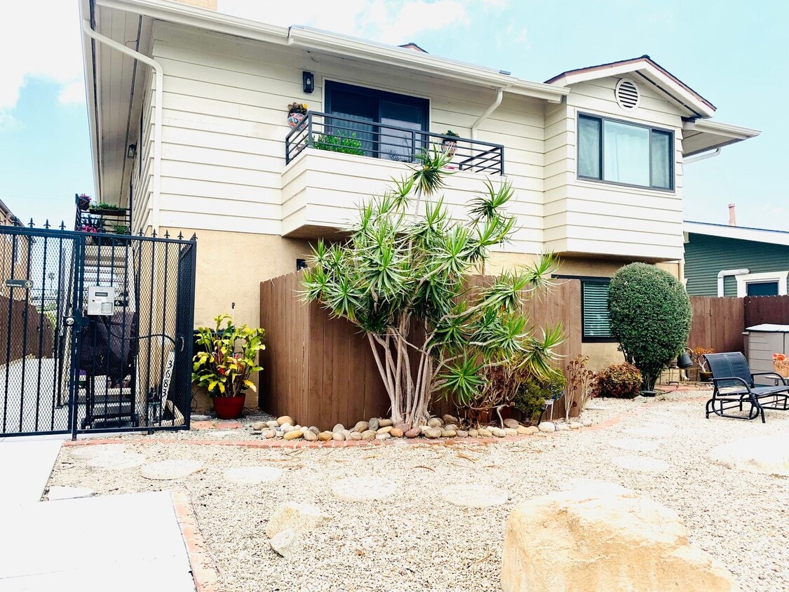 Primary Photo - BEAUTIFUL 2BD/2.5BA Condo Coming Soon in N...