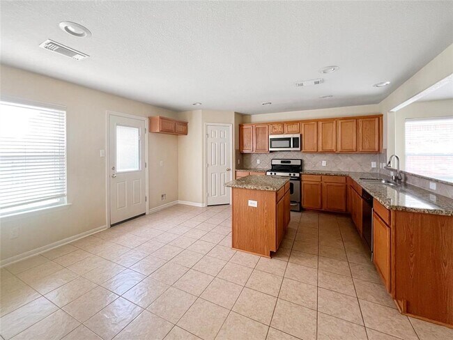 Building Photo - 2967 Winter Berry Ct