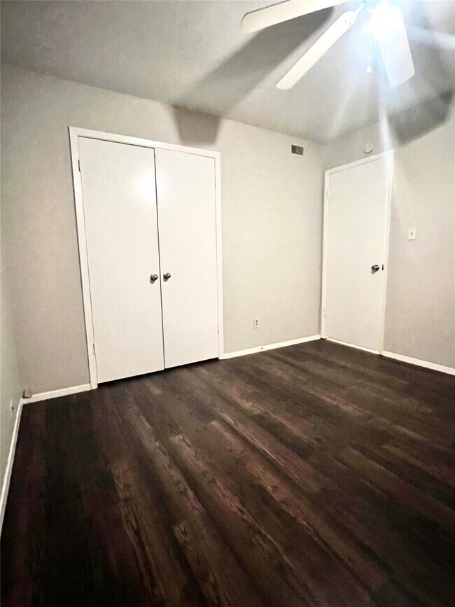 Foto del edificio - 119 Lazy Ln