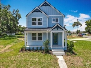 Building Photo - 591 W Osceola St