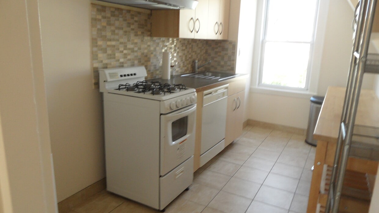 Cocina - 67110 Clyde St