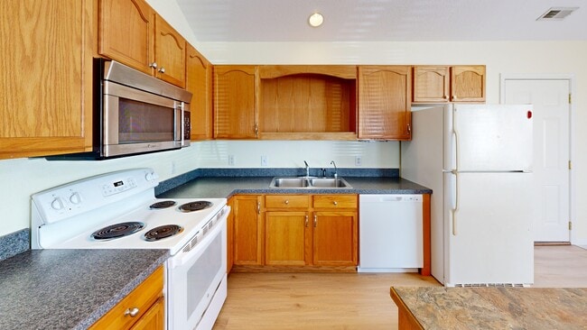 Foto del edificio - 116 Mybet Ct