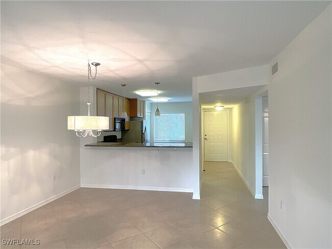 Building Photo - 3002 Sandpiper Bay Cir