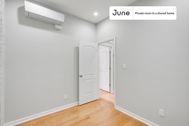 Foto del edificio - Room in Shared 3 bed/1 bath home in Upper East Side