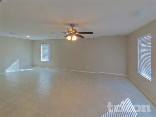 Building Photo - 1732 Clairborne Ct