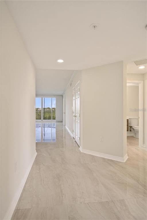 Foto del edificio - 5430 Eagles Point Cir