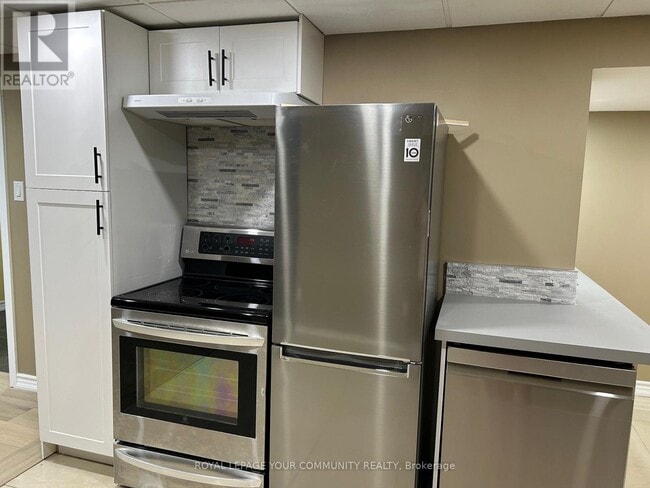 Photo du bâtiment - 5520 18th Side Rd