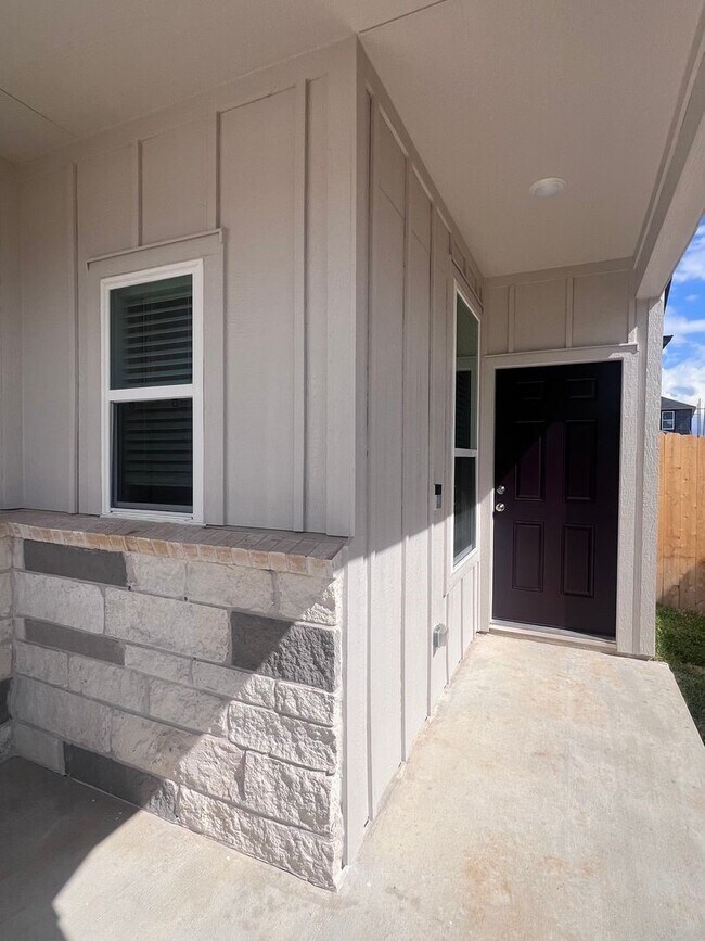 Foto del edificio - 622 Amber Fls Dr