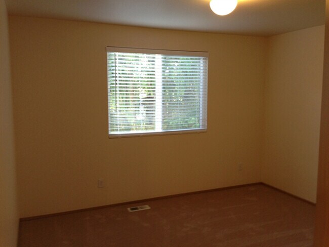 Foto del edificio - 20120 75th Ave Ct E