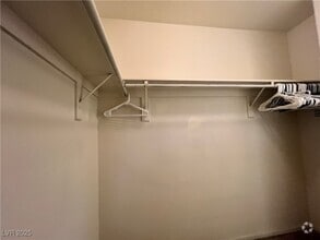 Building Photo - 5315 Heatherbrook Cir
