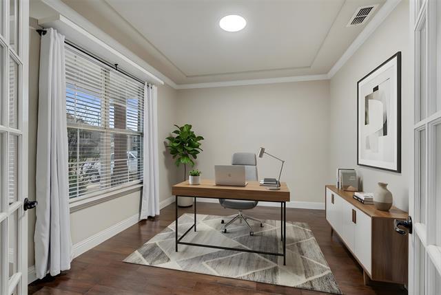 Foto del edificio - 1404 Madrid Falls Dr