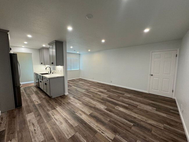 Building Photo - 1590 Via Barrett, San Lorenzo, CA 94580