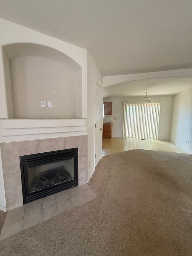 Foto del edificio - Condo for rent on Ellers Grove