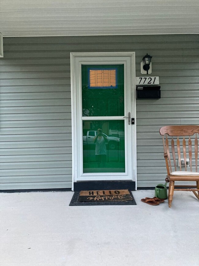 Building Photo - Charming 4BR House in Norfolk