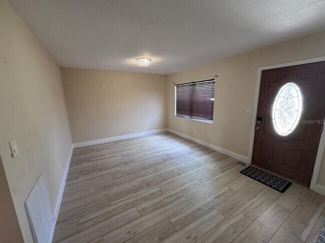 Building Photo - 8915 59th Way