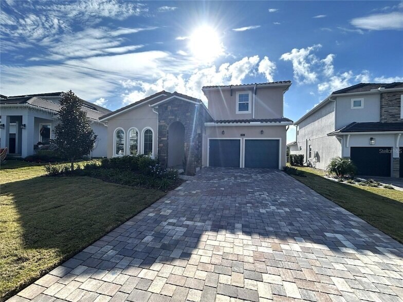 Photo - 16017 Volterra Point Unit