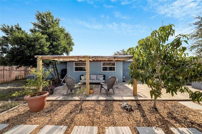 Foto del edificio - 2138 Timber Ln