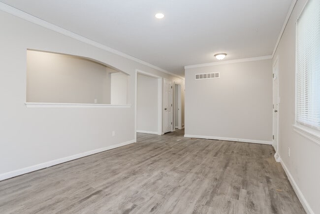 Foto del edificio - 6705 NW Hidden Valley Rd