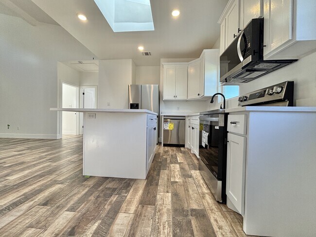 Foto del edificio - 227 Canyon Springs Dr