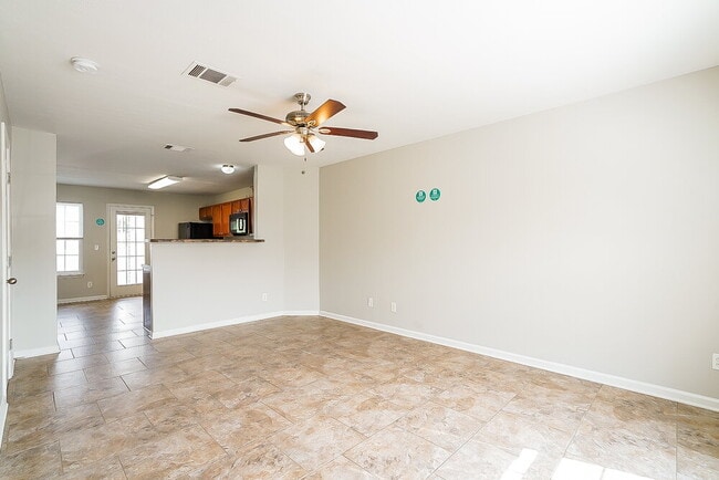 Building Photo - 8020 Logan Dr
