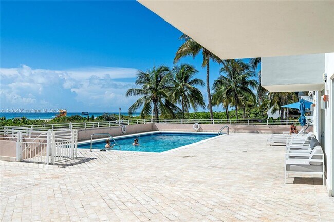 Building Photo - 345 Ocean Dr