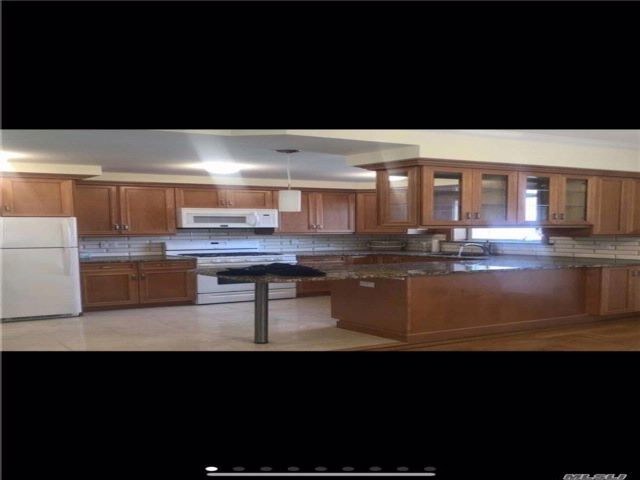 Building Photo - 146-35 Willets Point Blvd