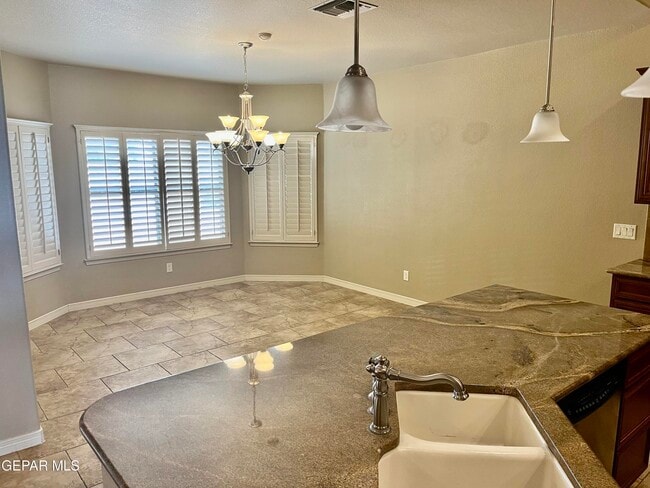 Building Photo - 3337 Tierra Alma Ln