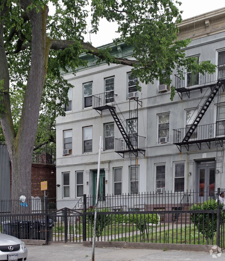 15 Lenox Rd, Brooklyn, NY 11226 Apartments in Brooklyn, NY