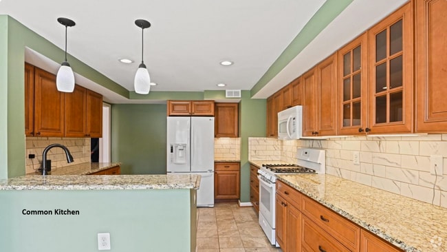 Building Photo - 21174 Wildflower Sq