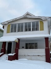 Building Photo - 10214 Nelson Ave